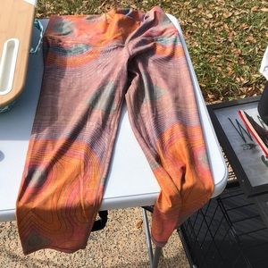 Crop Niyama Sol leggings